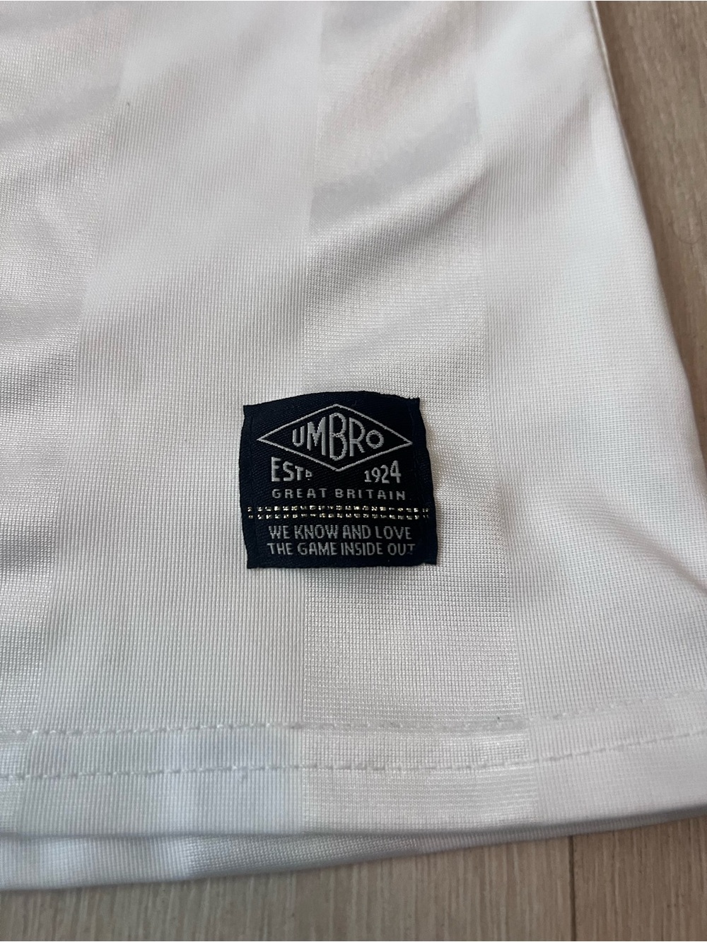 Umbro Italia White and Royal Blue Soccer Shirt - Picture 5 of 6